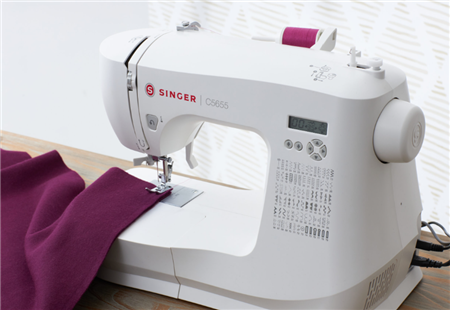 Máquina de Coser SINGER C5655 Electrónica